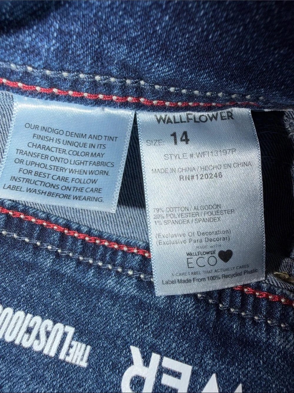 WALLFLOWER Lucious Curvy fit women’s jeans size 14